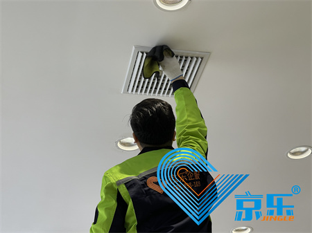 新风管道清洗价格黑幕 2025年中央空调超标细菌实测