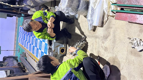 四管制冷热一体风冷热泵机组